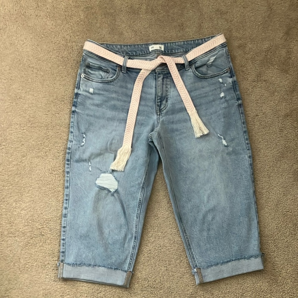 Maurices Blue and Pink Cropped Ankle Jeans